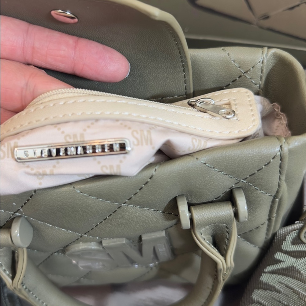 NWT Steve Madden Olive Green Quilted Bag Set - Picture 10 of 13